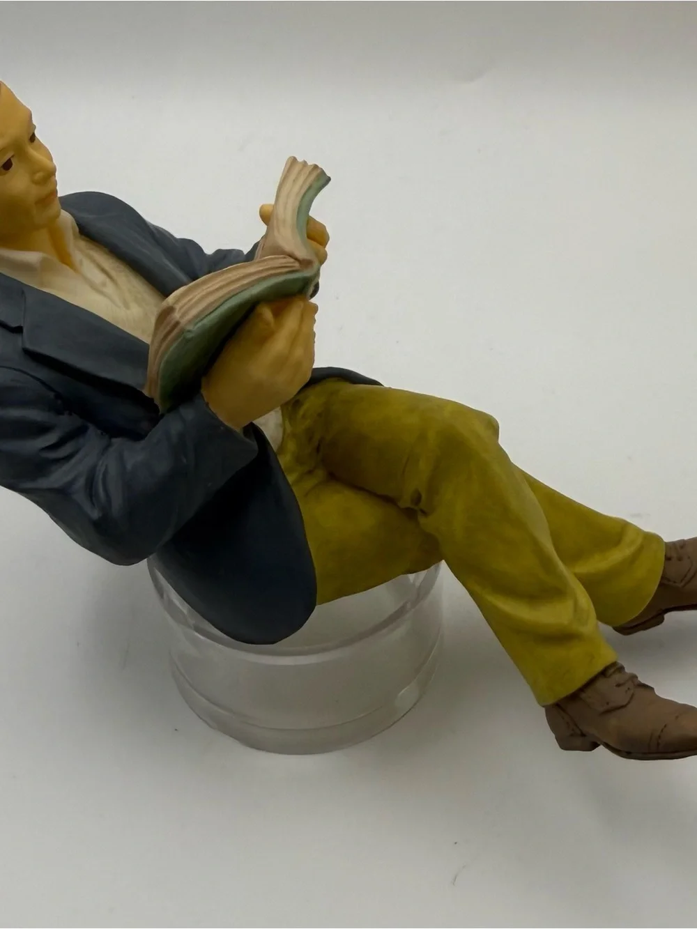 1:24 G Scale Seated Man Reading Book Figure for Dioramas, Hand Painted, 5 in
